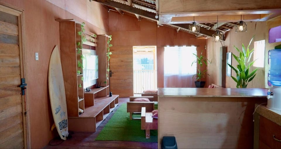 Nana's House Bed and Breakfast in Siargao Island