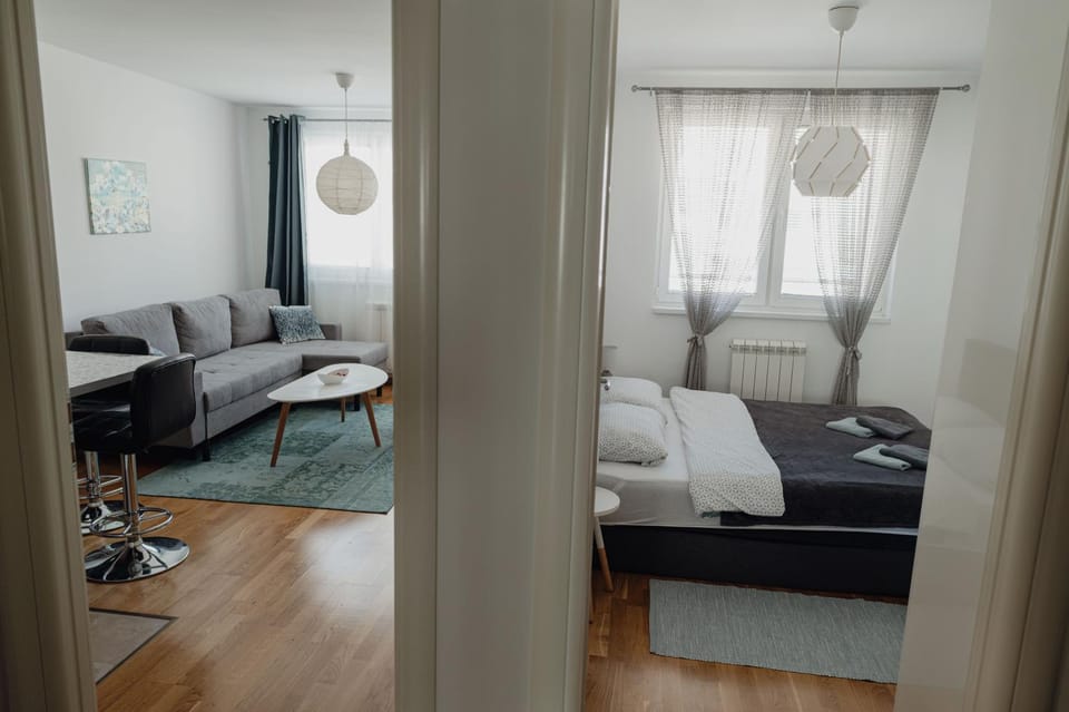 Living room, Bedroom