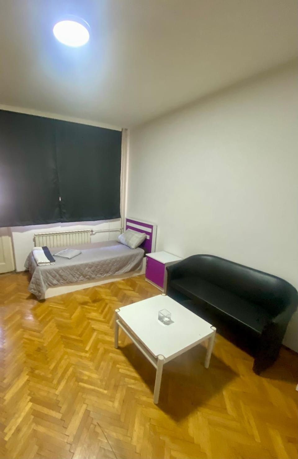 Room Centar No Parking Bed and Breakfast in Skopje