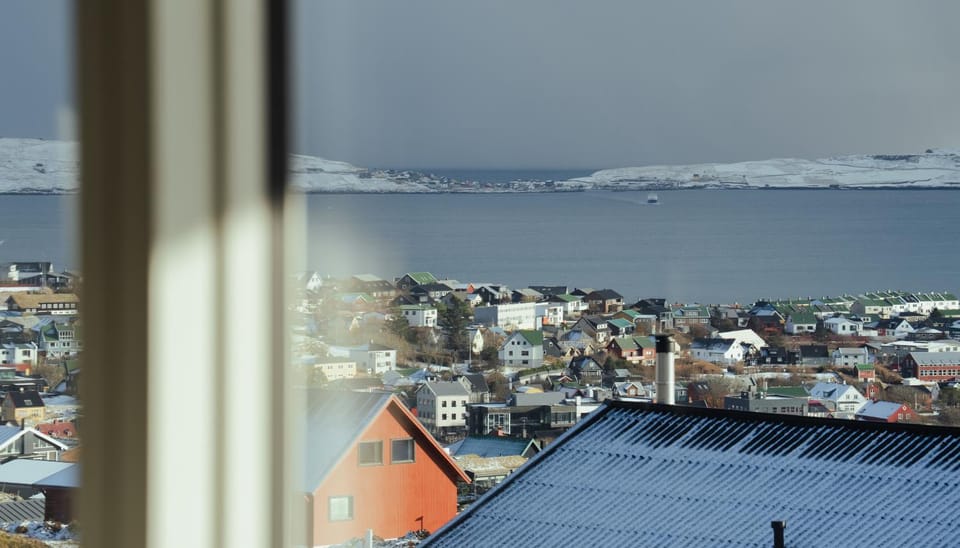 View (from property/room), City view, Sea view