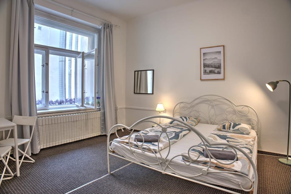 Station Stay Rooms near Main Train Station Bed and Breakfast in Prague