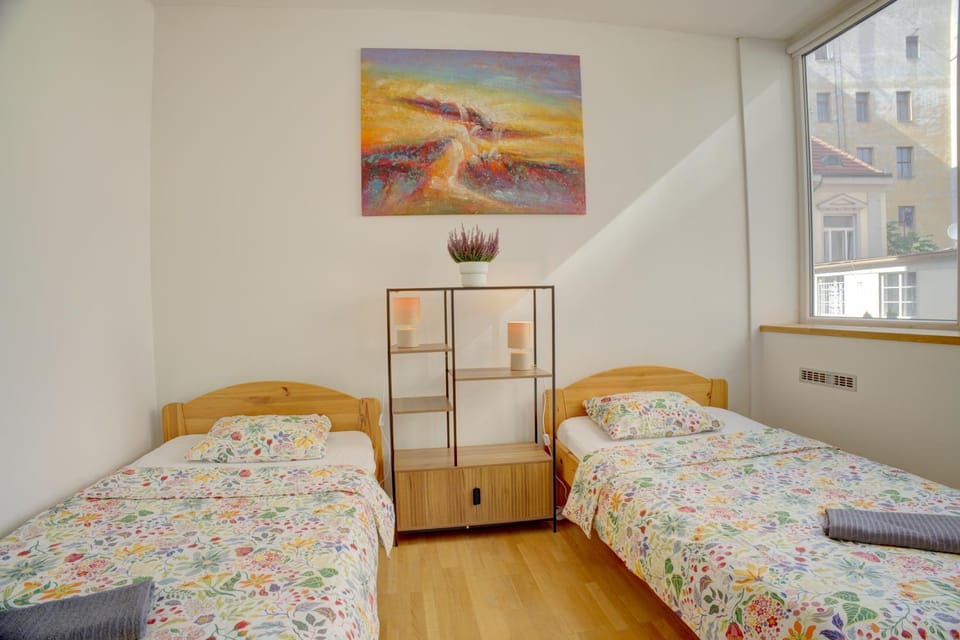 Station Stay Rooms near Main Train Station Bed and Breakfast in Prague