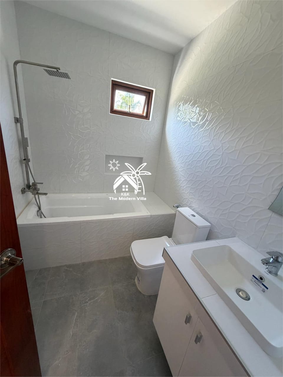 Shower, Toilet, Bathroom, Bath
