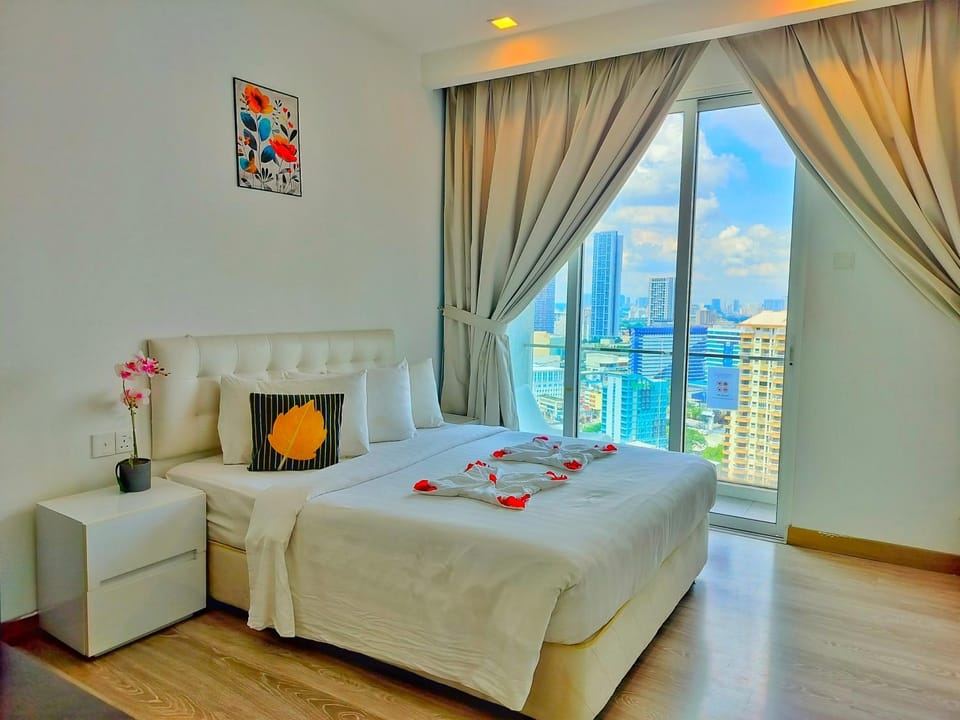Bed, Bedroom, towels