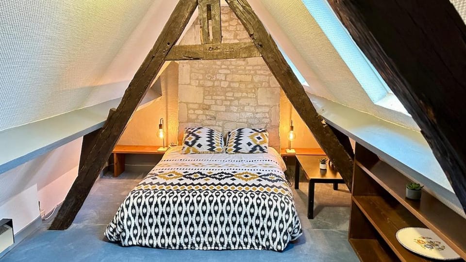 Ancienne dépendance du Duc de Normandie - Château Apartment in Caen