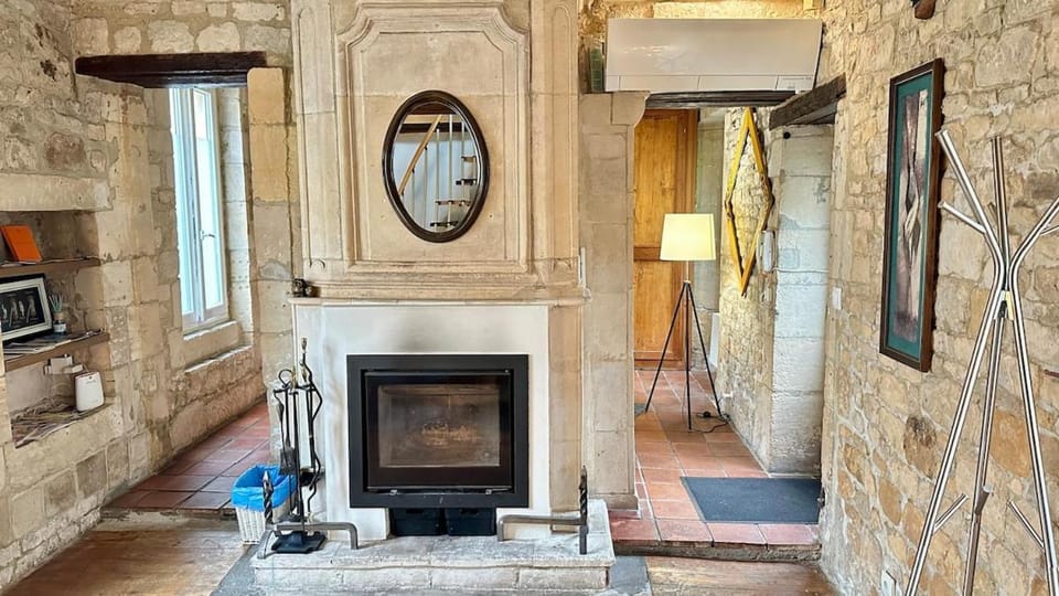 Ancienne dépendance du Duc de Normandie - Château Apartment in Caen