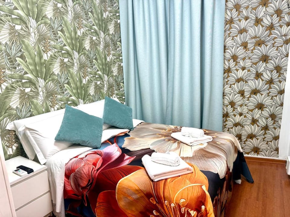 Vittorio Central Park Guest House Bed and Breakfast in Rome