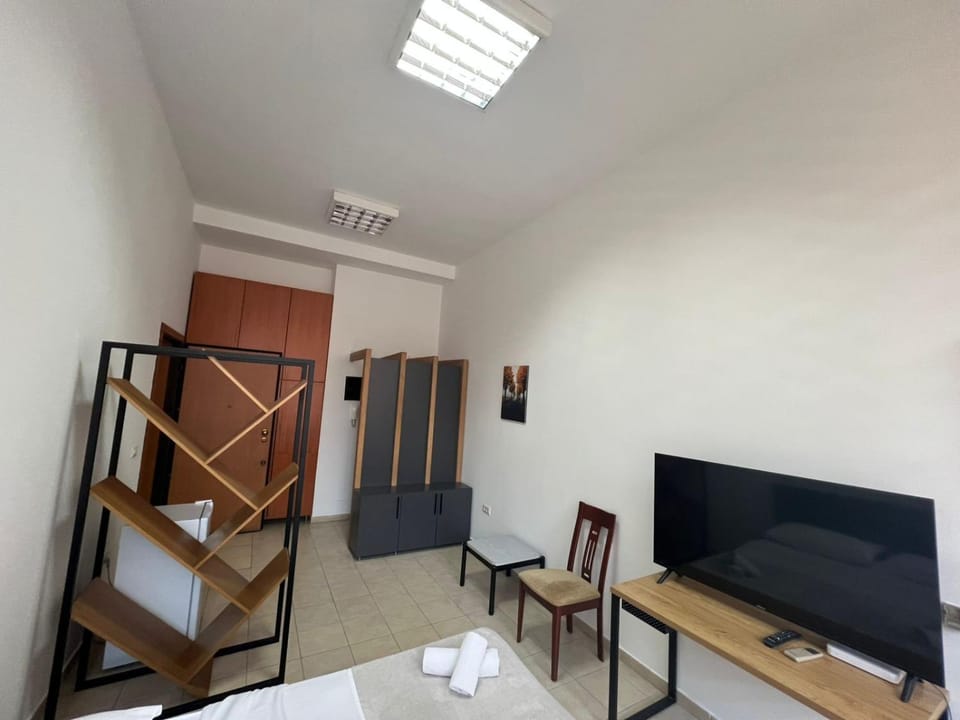 E&B Cosy Apartment 7 City Centre Apartment in Tirana