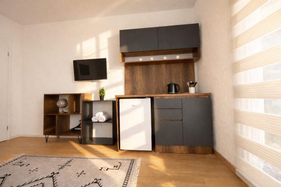 TV and multimedia, Kitchen or kitchenette