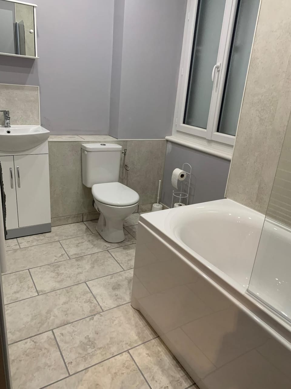 Shower, Toilet, Bathroom, Bath