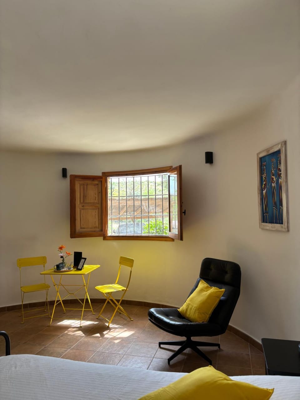 Seating area, Bedroom