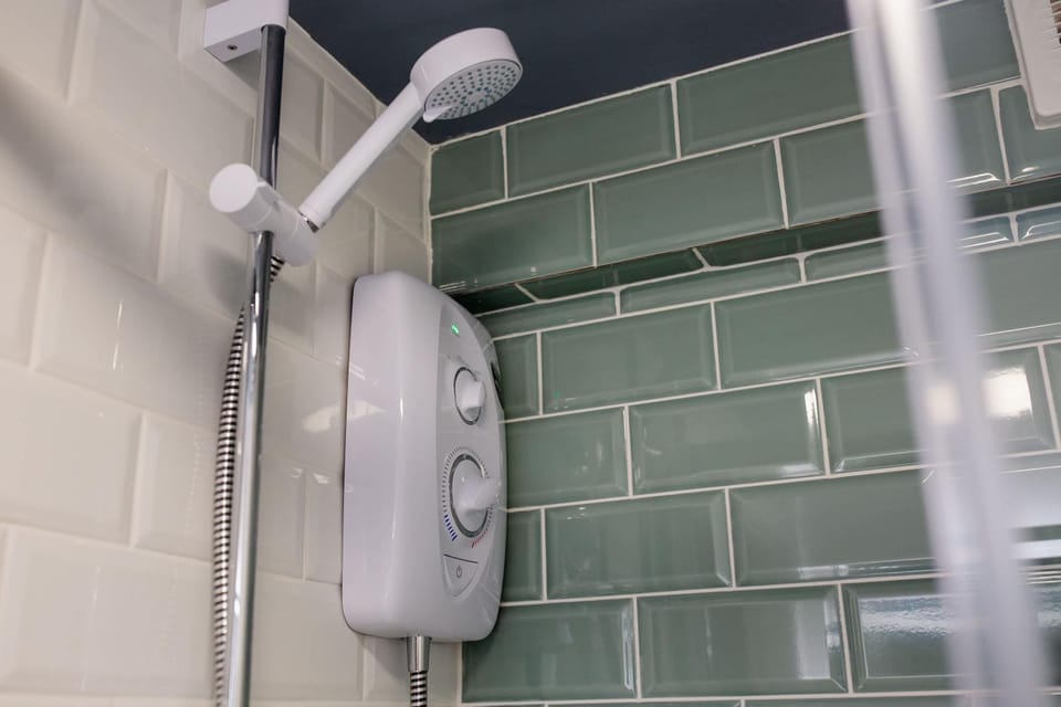 Stylish Studio with Parking in Doncaster Apartment in Doncaster