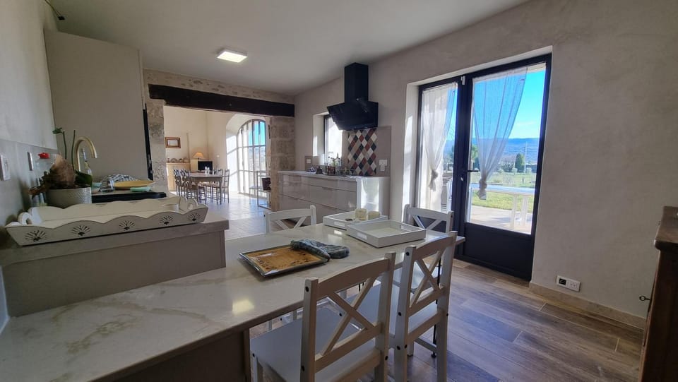 Kitchen or kitchenette, Kitchen or kitchenette, dishwasher, stove