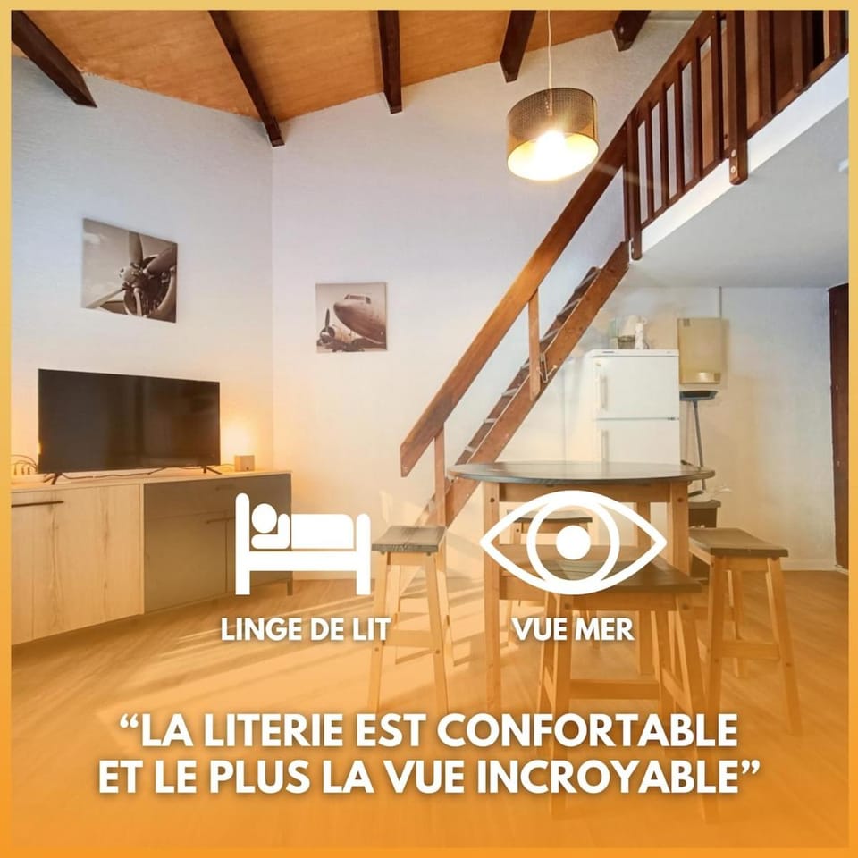 FRONT DE MER, Vue plage, Duplex 2 chambres, 6 couchages Apartment in Le Barcarès