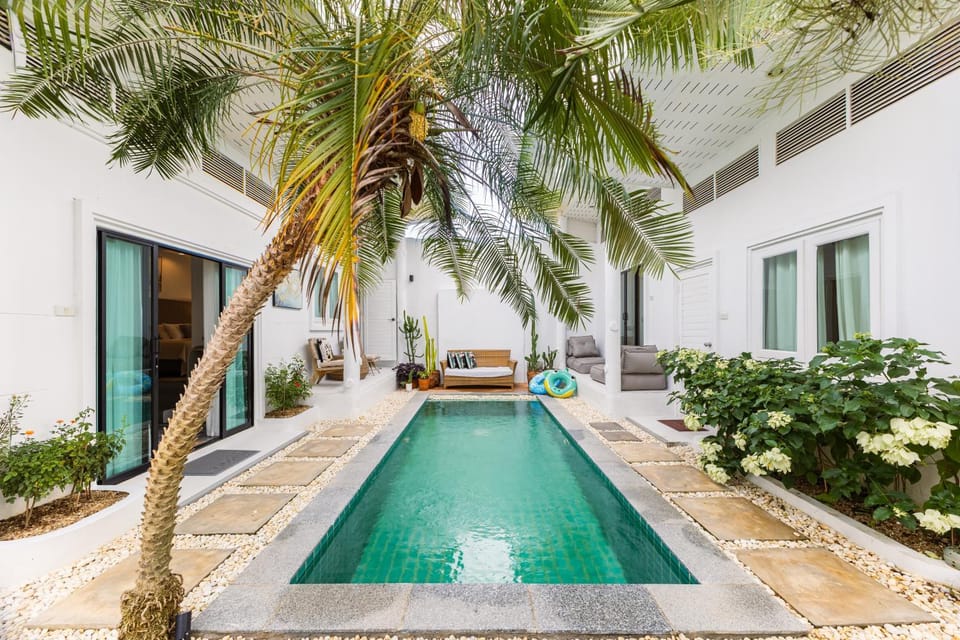 Property building, Pool view, Swimming pool
