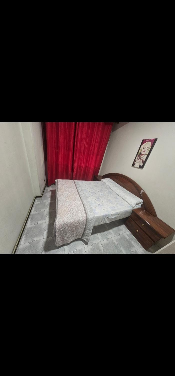 Pension Lois Hostel in A Coruna