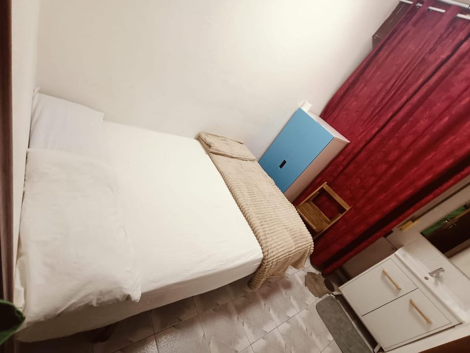 Pension Lois Hostel in A Coruna