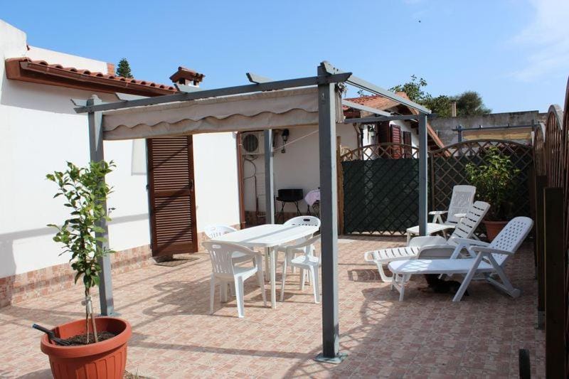Casetta House in La Maddalena