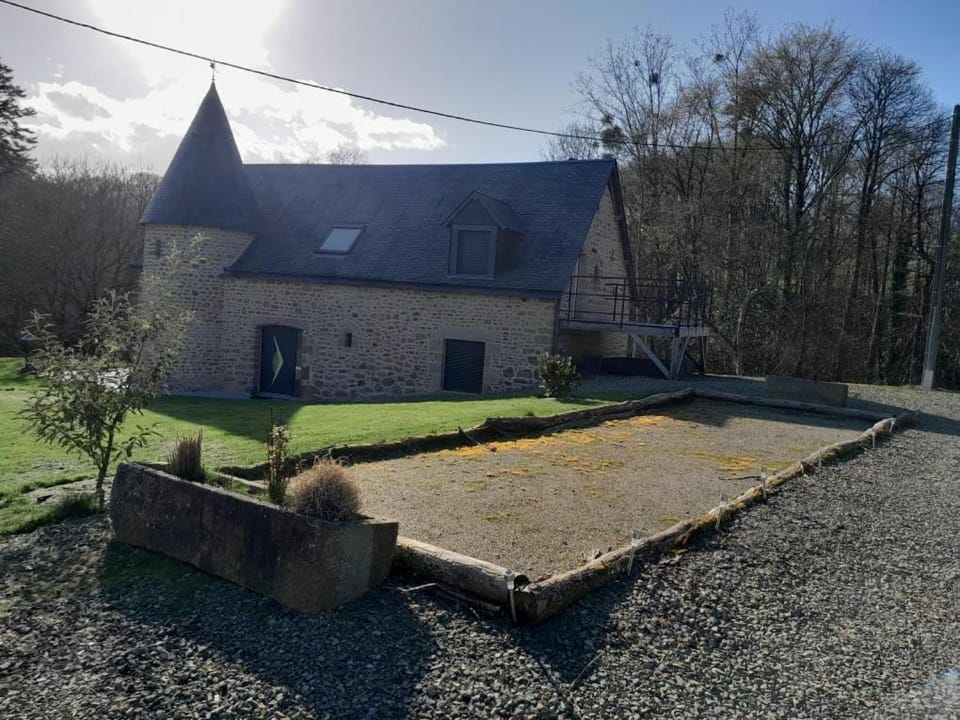 Gîte Les Douets House in Normandy