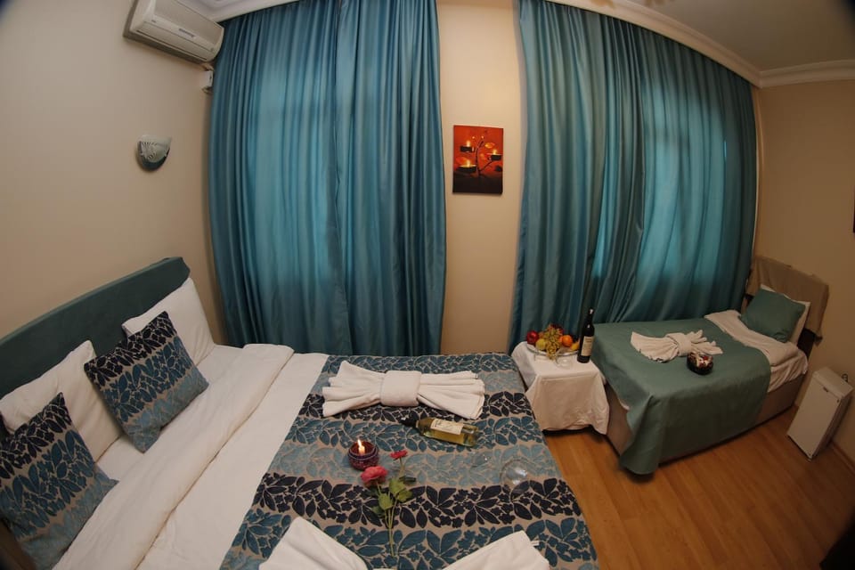 Bed, Photo of the whole room