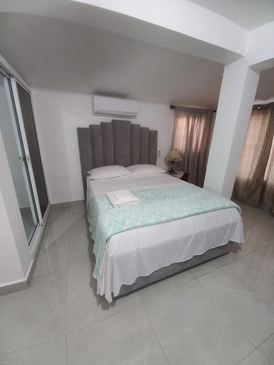 Casa Petter and Maria, first floor 35m2 Apartment in Santiago de los Caballeros