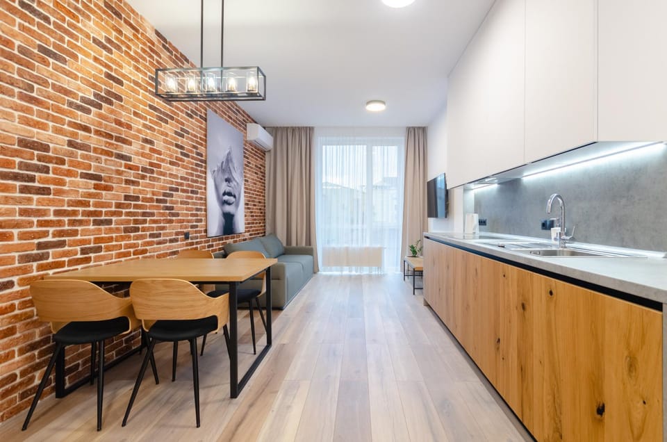 TV and multimedia, Living room, Dining area, heating, air conditioner