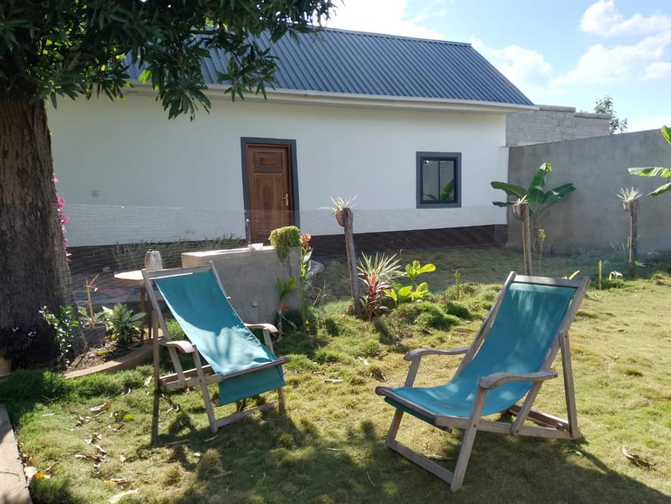 Garden paradise Bed and Breakfast in City of Dar es Salaam