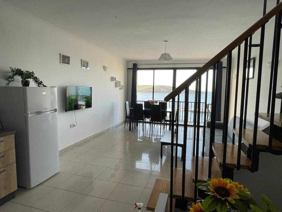 Panoramic Sea View Duplex Penthouse - 2 bedrooms - 2 living rooms Apartment in Saint Paul's Bay