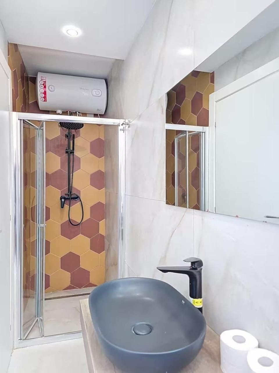 Shower, Bathroom