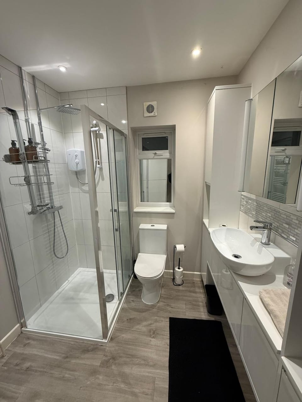 Toilet, Bathroom