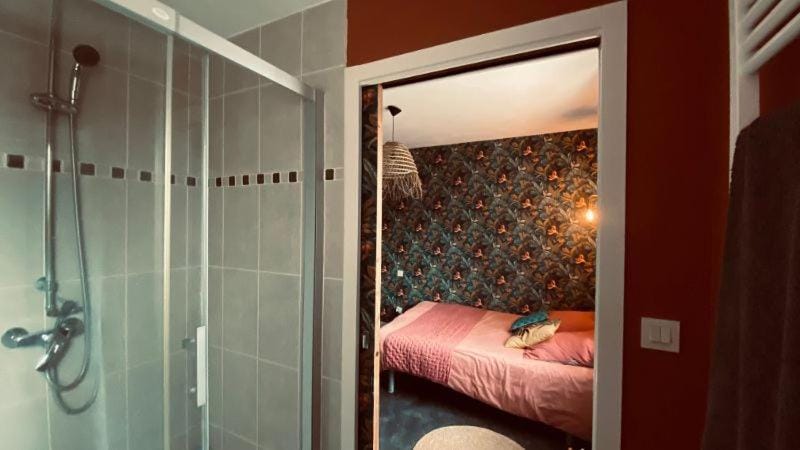 Location chambre 24H du Mans Vacation rental in Pays de la Loire