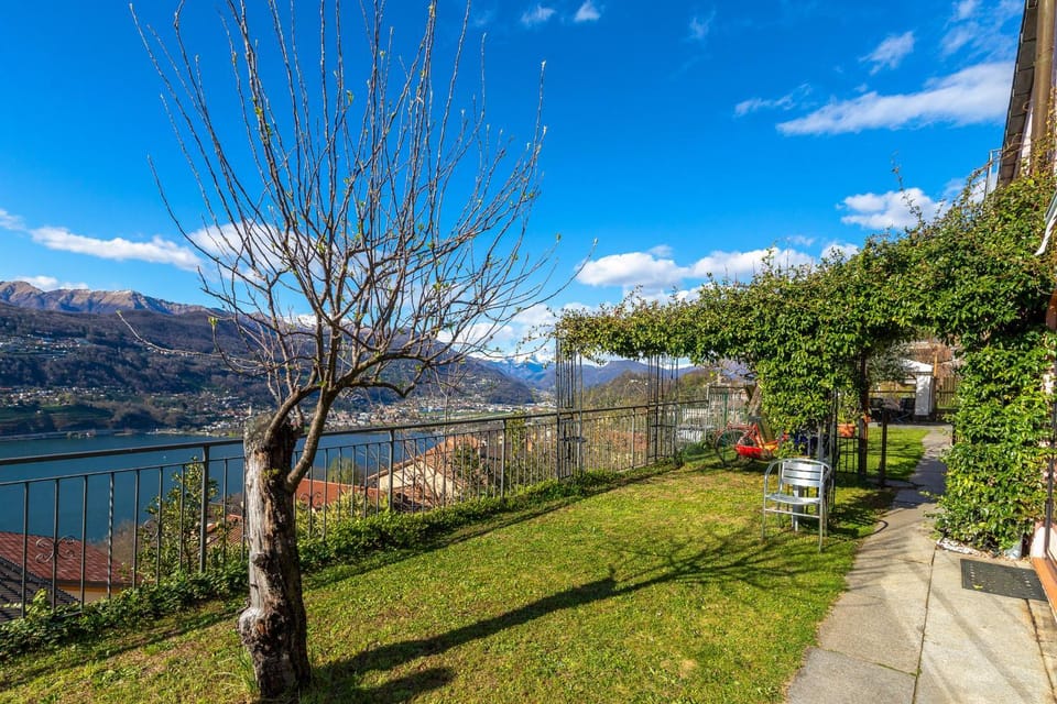 Inner courtyard view