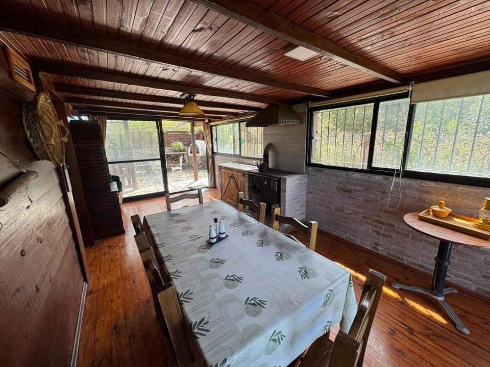 Casa en el cerro con vistas en Playa Hermosa House in Piriápolis