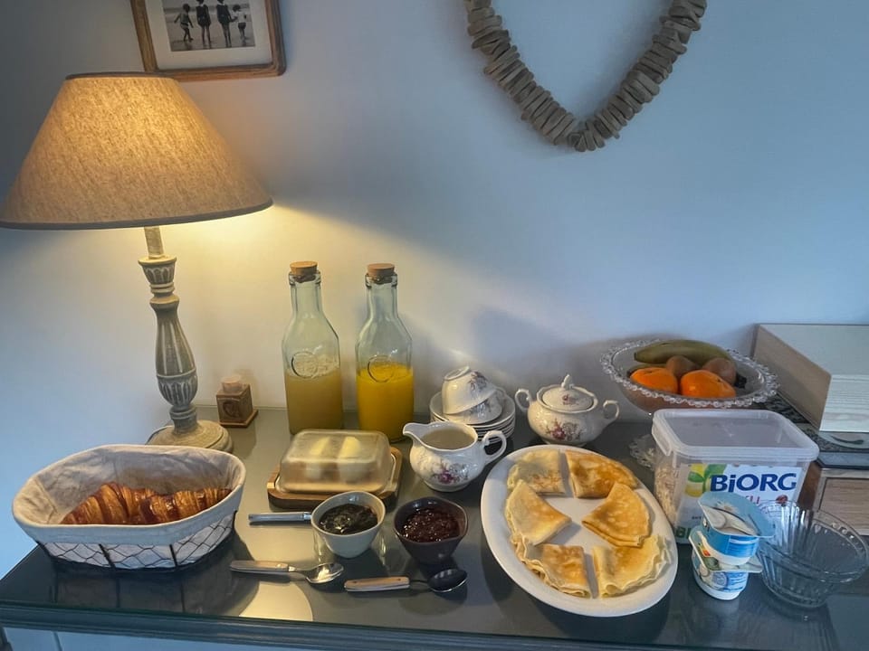 Food and drinks, Food, Breakfast, Buffet breakfast, Drinks