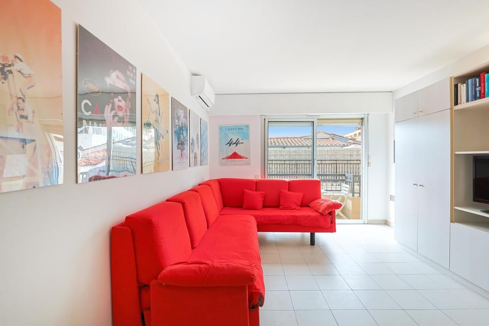 Casa Riviera YourHostHelper Apartment in Cannes
