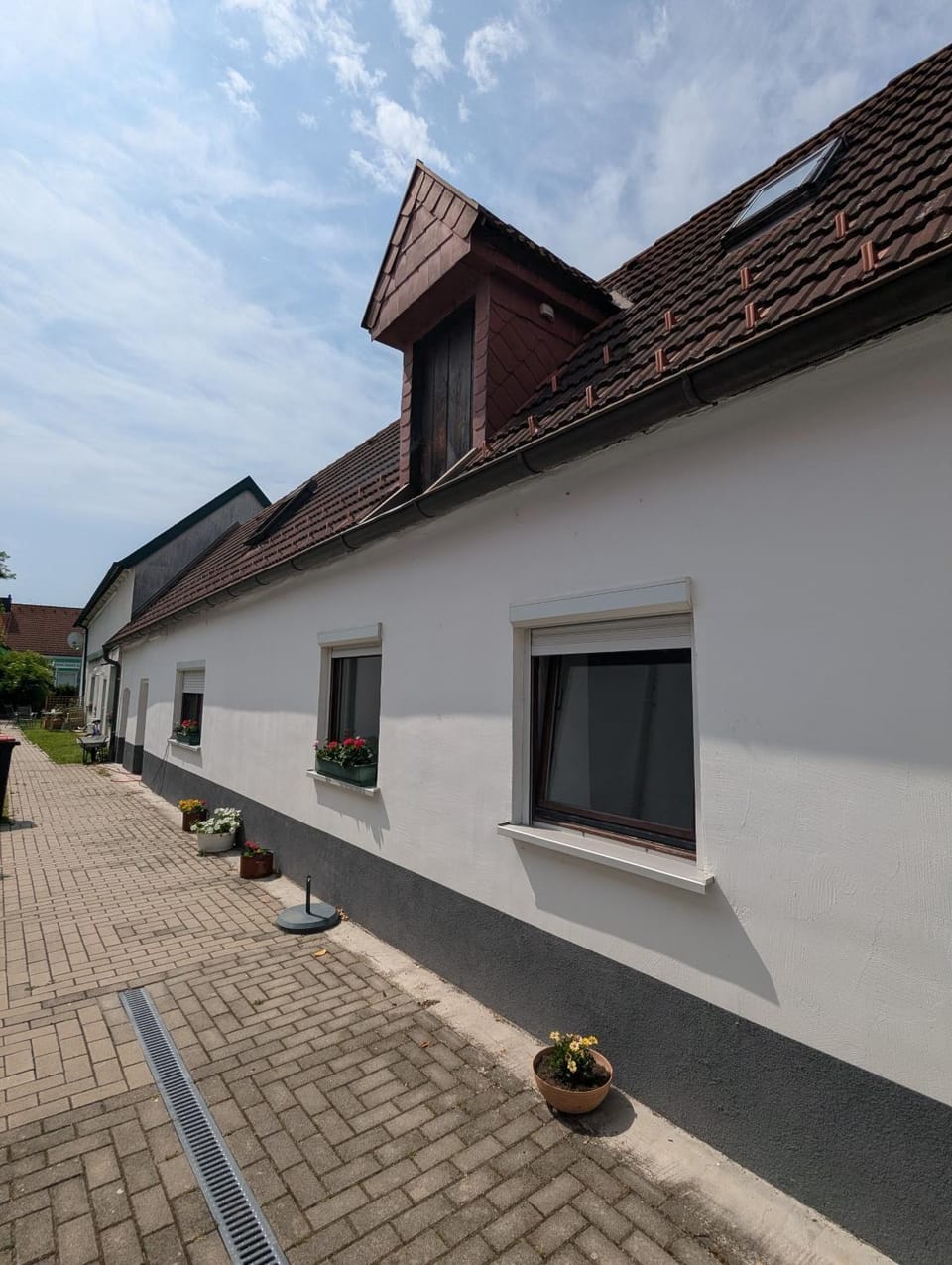 Property building, Day