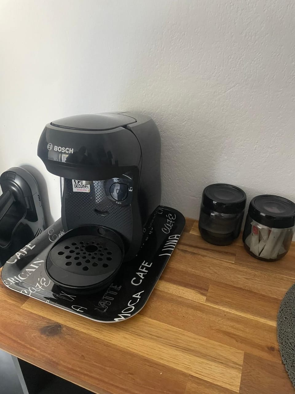 Coffee/tea facilities, Kitchen or kitchenette