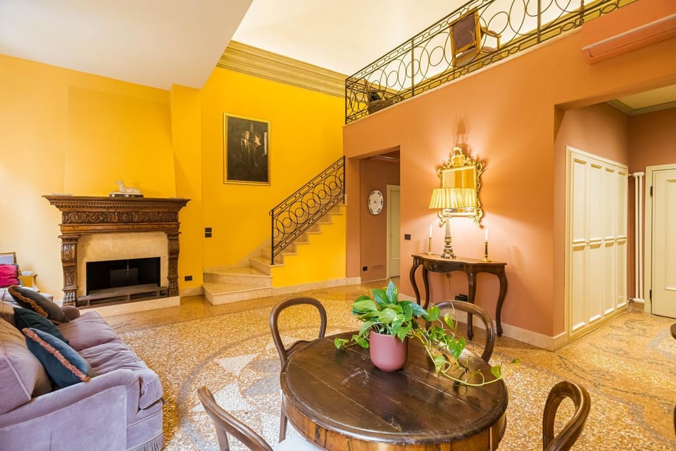 Living room, Seating area, flat iron