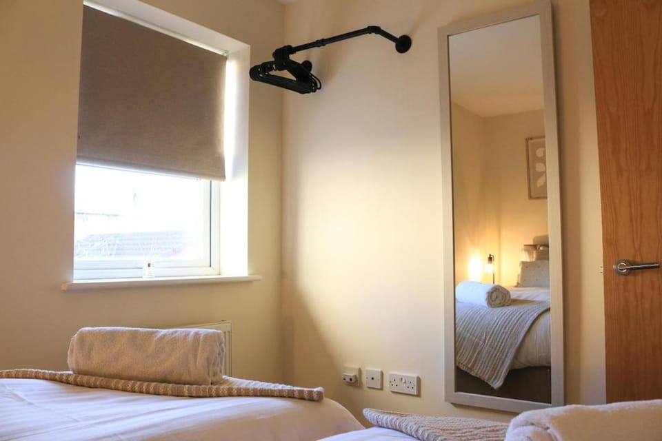Modern Comfort 1BR Home for 3 Free Parking Apartment in Bristol