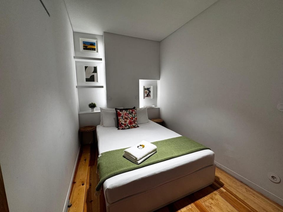 Central Lisbon 1BR Walk Everywhere Apartment in Lisbon