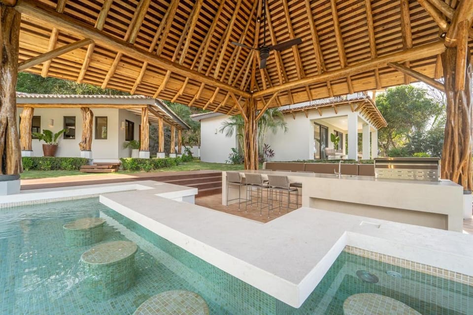 Lounge or bar, Swimming pool