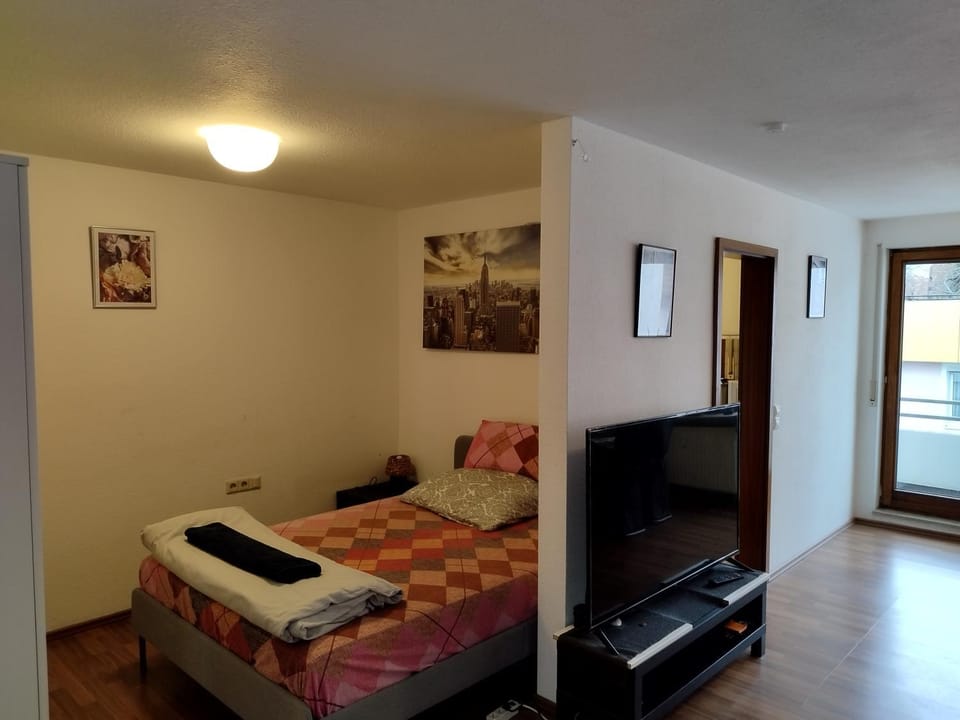 Hidden Gem in the City of Sindelfingen-Next to Mercedes Apartment in Baden-Württemberg