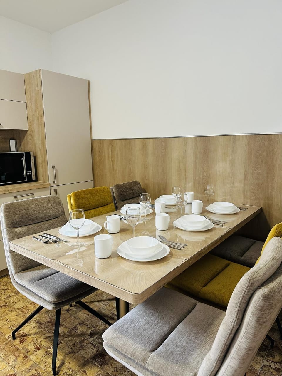 Kitchen or kitchenette, Dining area, Food, kitchen