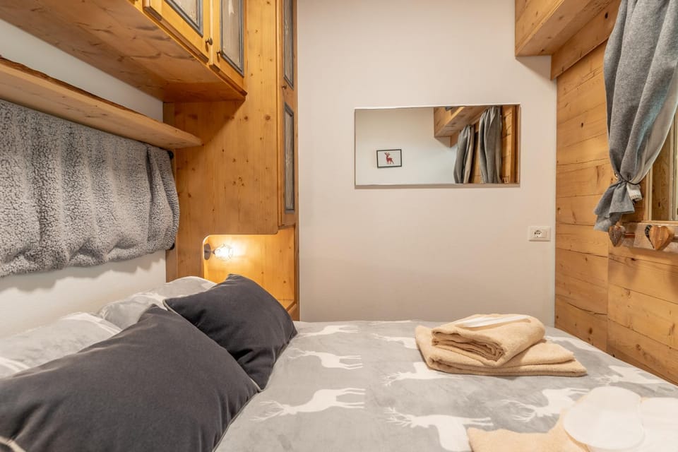 Brenta Dolomites Views Retreat - Heart of Campiglio Apartment in Madonna di Campiglio
