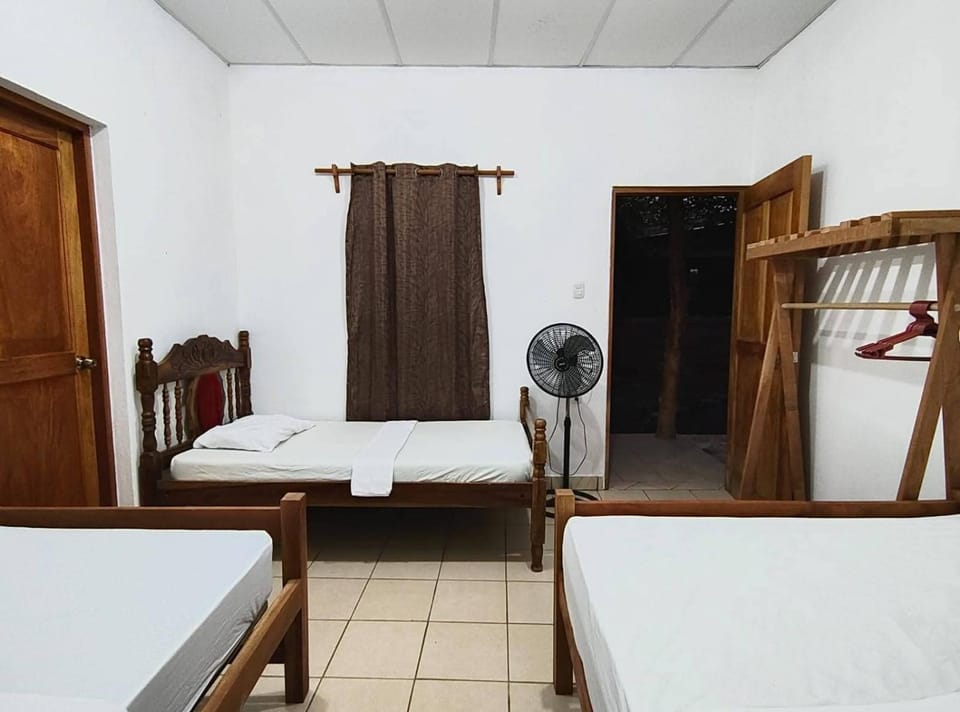 Hostal Jireh Bed and Breakfast in Rivas