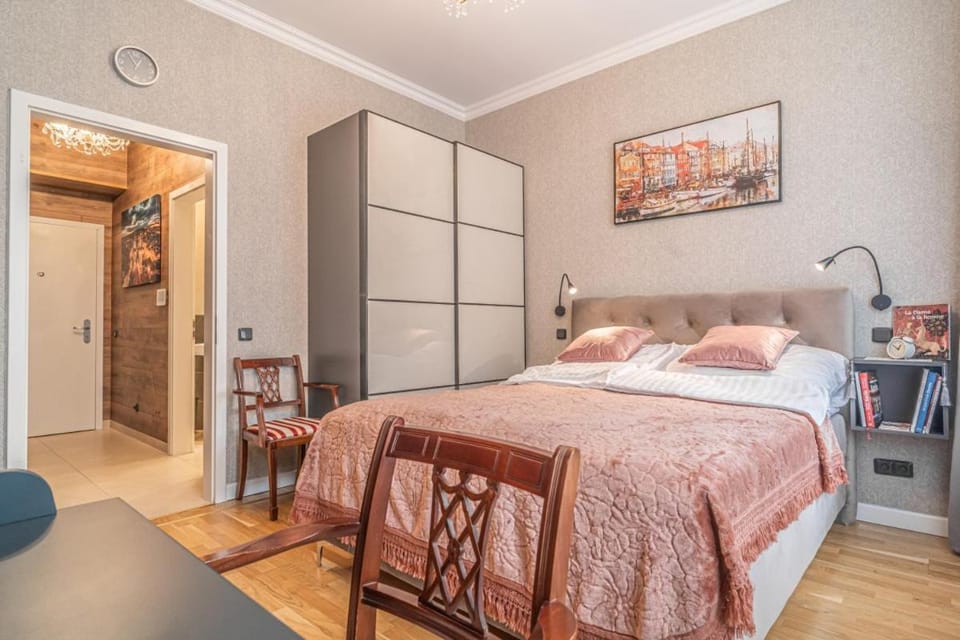 Elegant Prague Center Studio - Historic Building Apartment in Prague