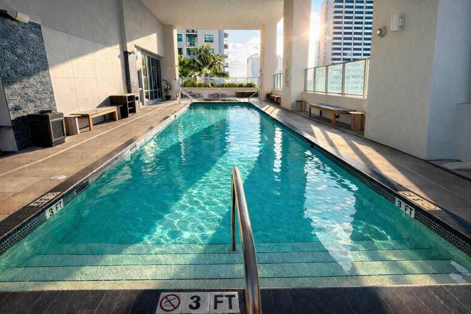 Pool view, Swimming pool