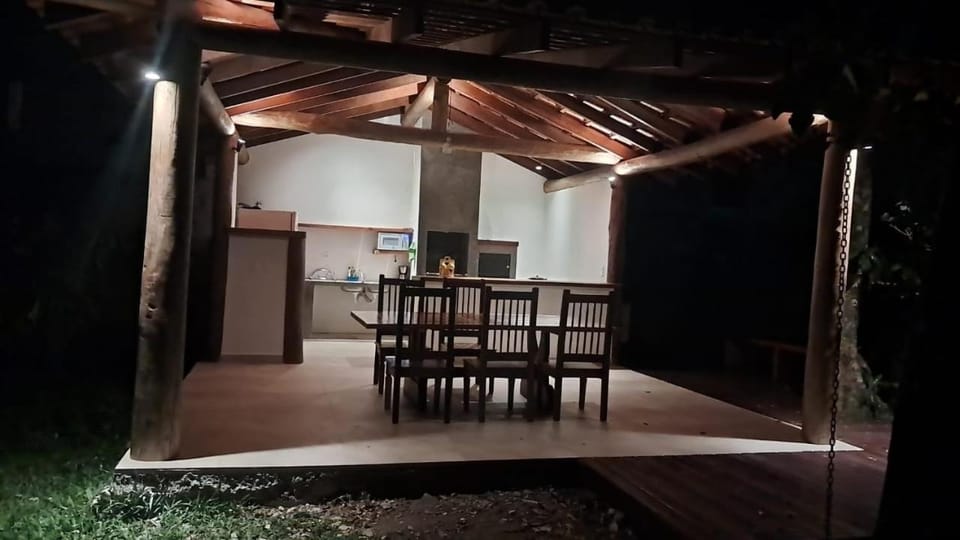 Hospedagem SCHISLER 348 Vacation rental in São Sebastião