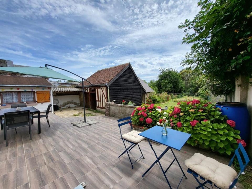 Le Campagn' Art House in Centre-Val de Loire
