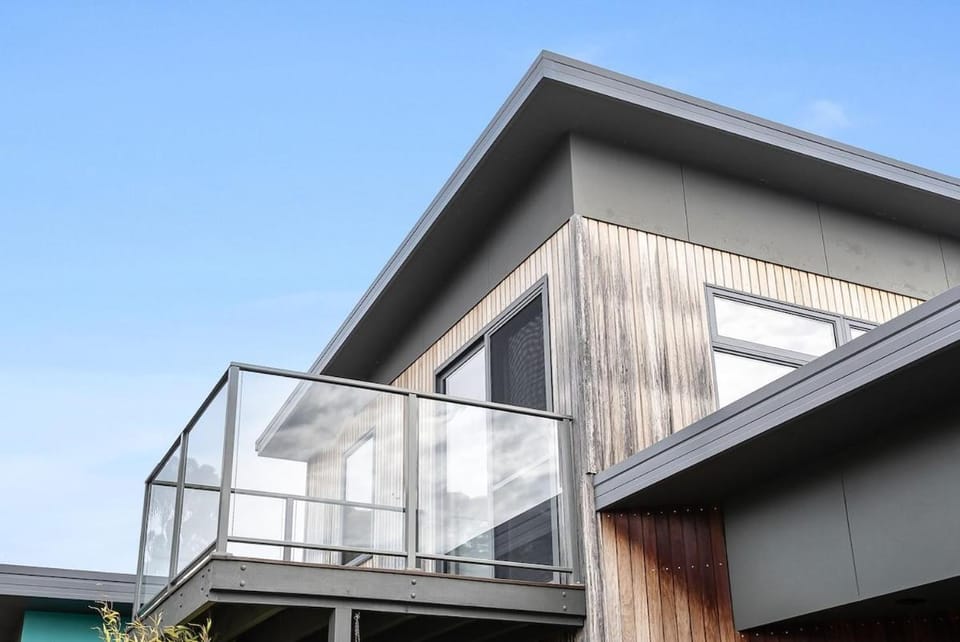 The Shore House House in Binalong Bay